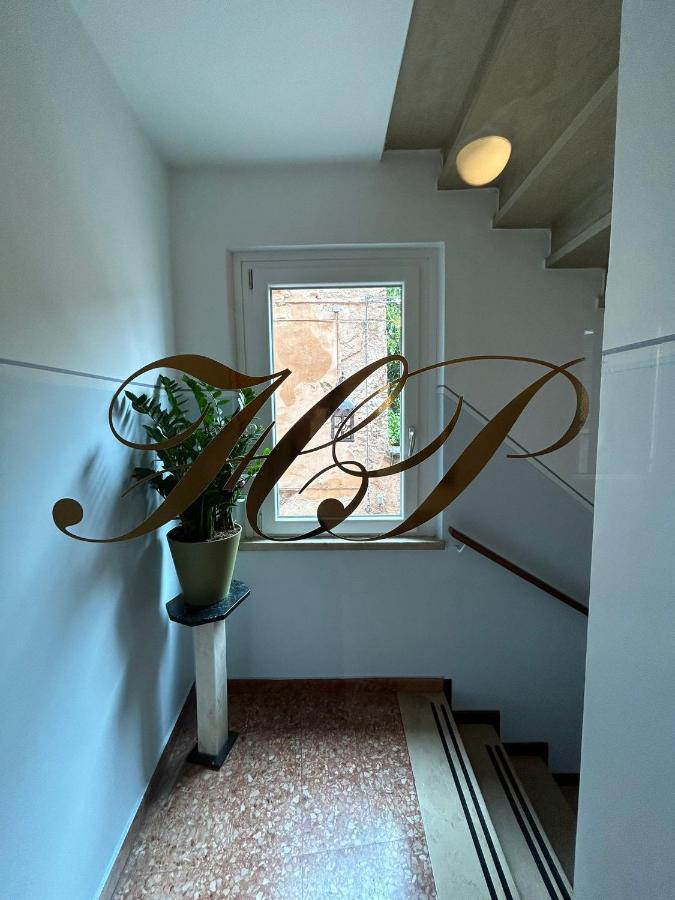 Albergo Da Pina Lazise Bagian luar foto