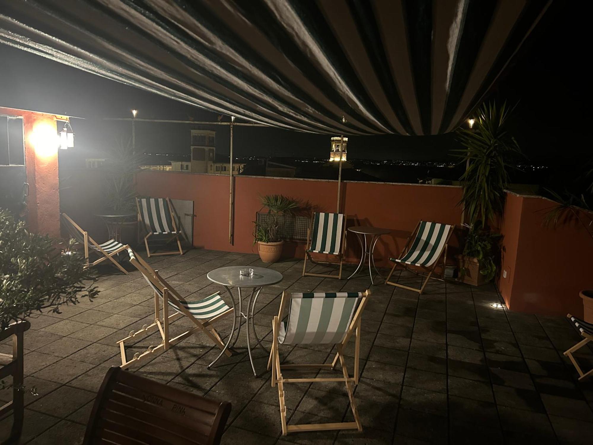 Albergo Da Pina Lazise Bagian luar foto